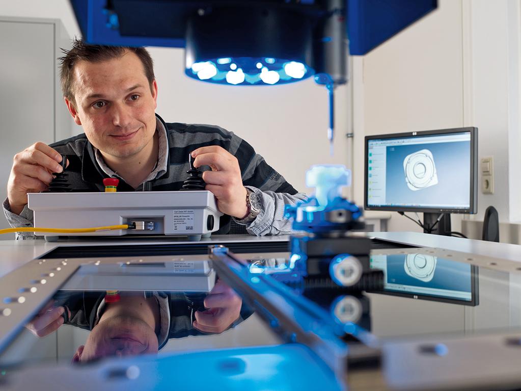 The solution: O-INSPECT multisensor measuring machine