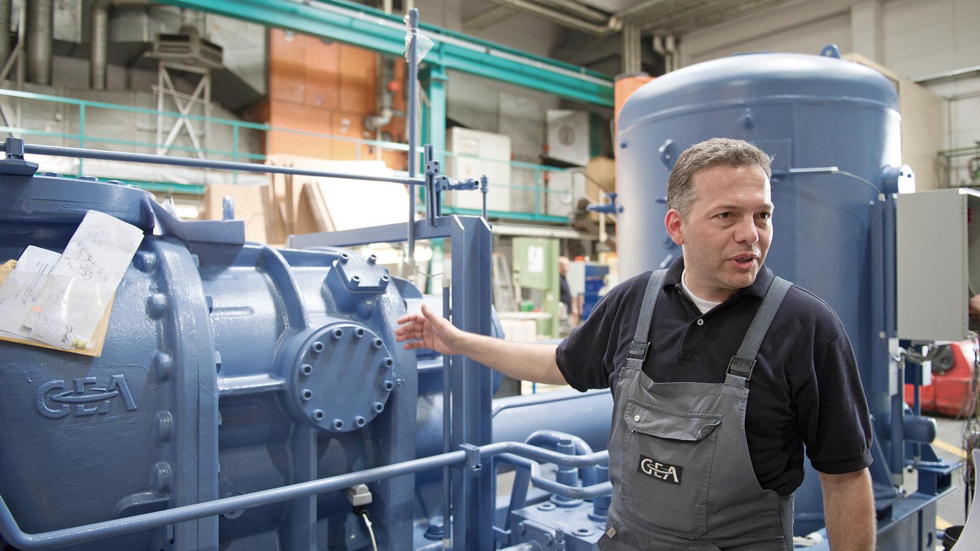 Measuring technician Carsten Göbel
