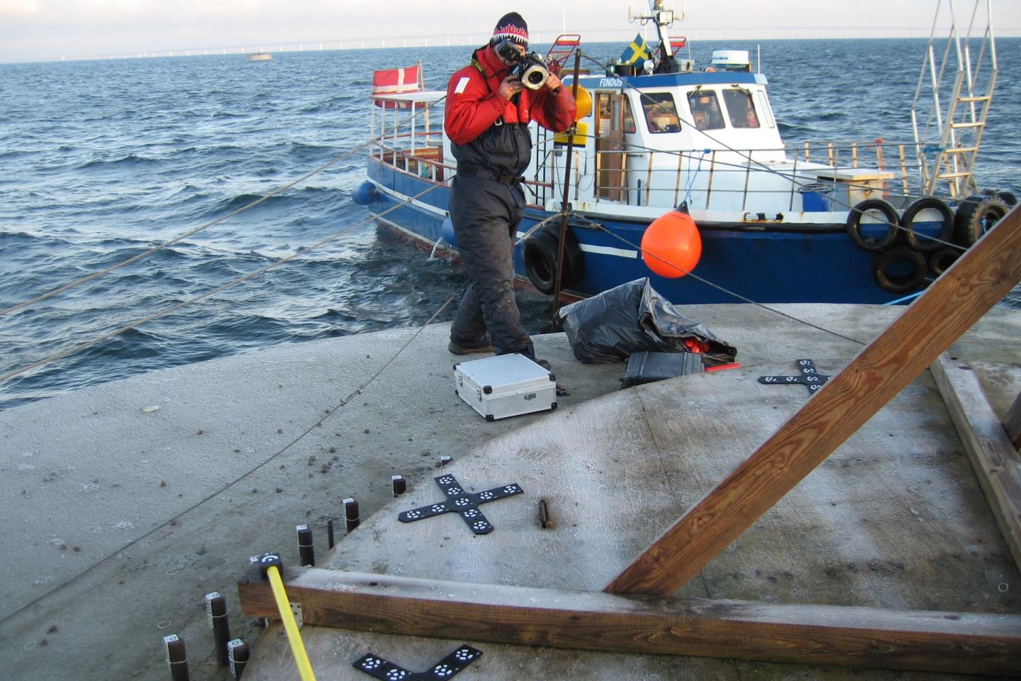 Measurement of 120 mounting bolts