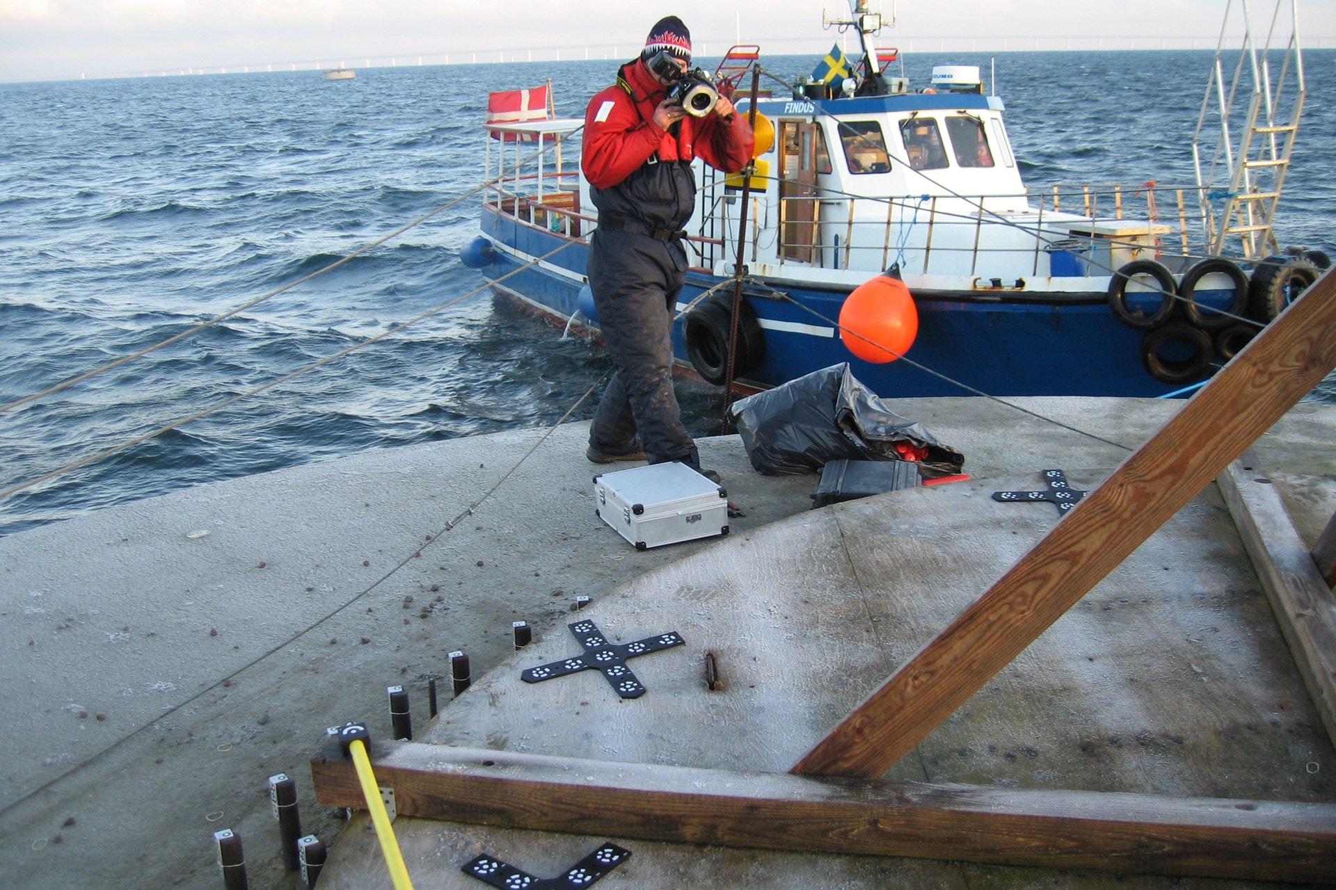 Measurement of 120 mounting bolts