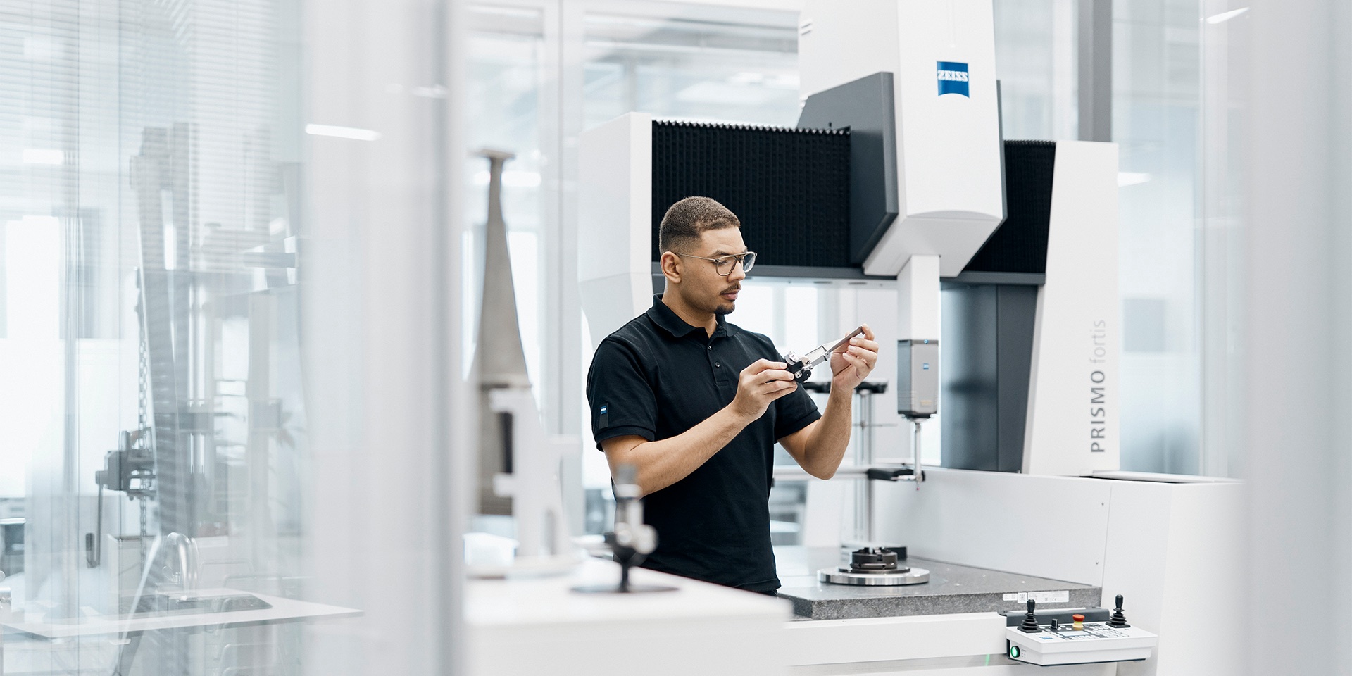 A new era begins with ZEISS PRISMO fortis
