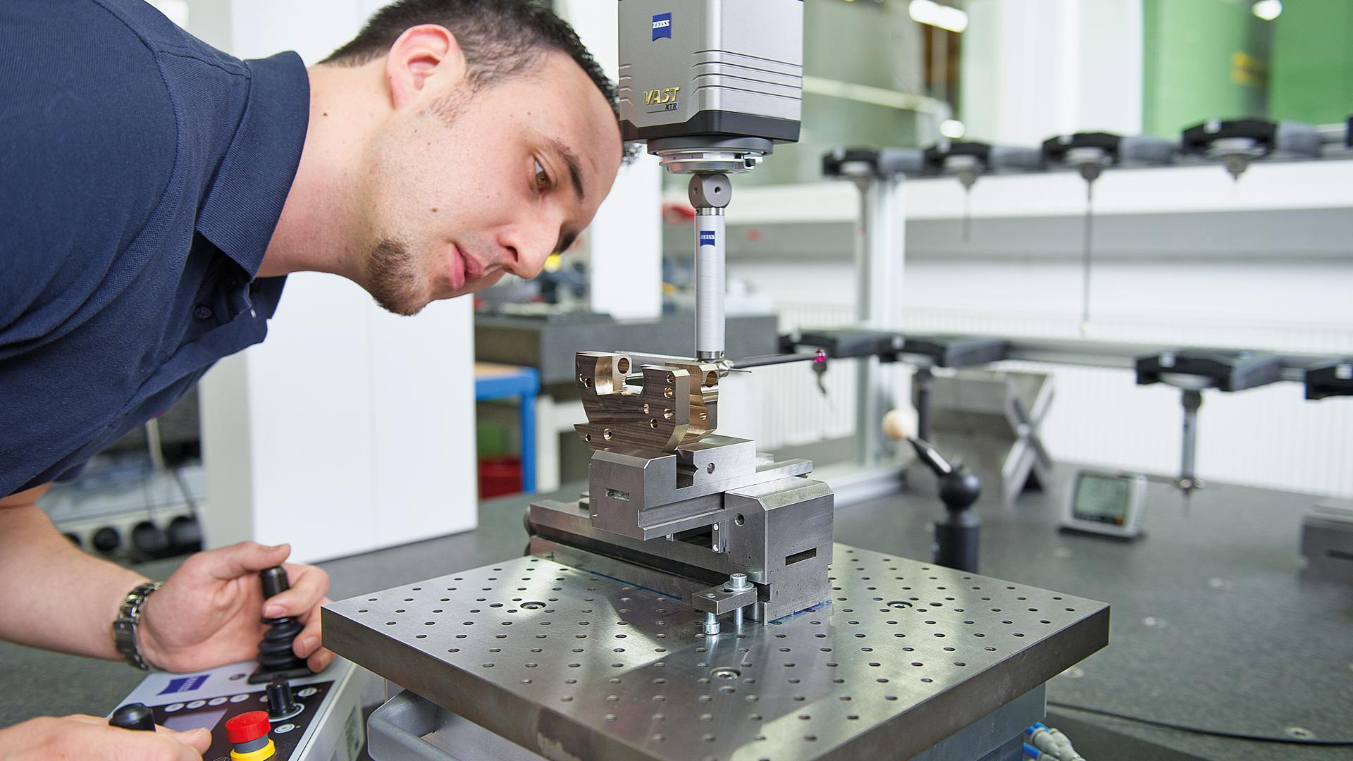 ZEISS XTR gold in use
