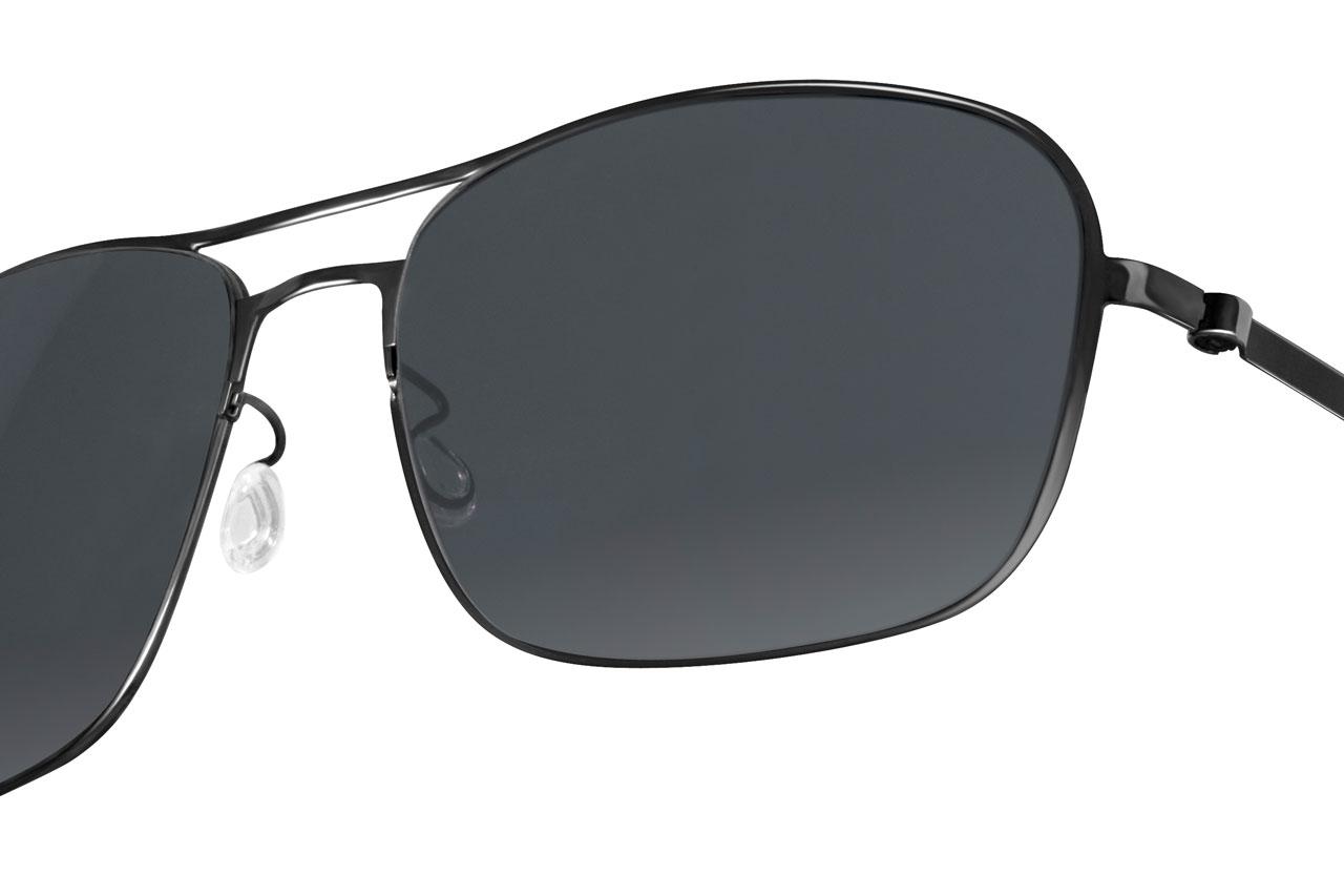 Simplicity and elegance: LINDBERG spectacle frames and ZEISS sunglass lenses – a summer hit